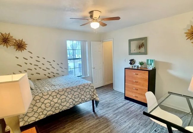 interior view at Bradford Oaks